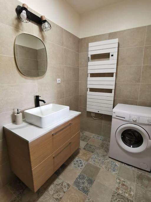 Appartement 2 Ou 4 Personnes. Venaco Venaco  Esterno foto
